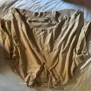 oversized sweatshirt